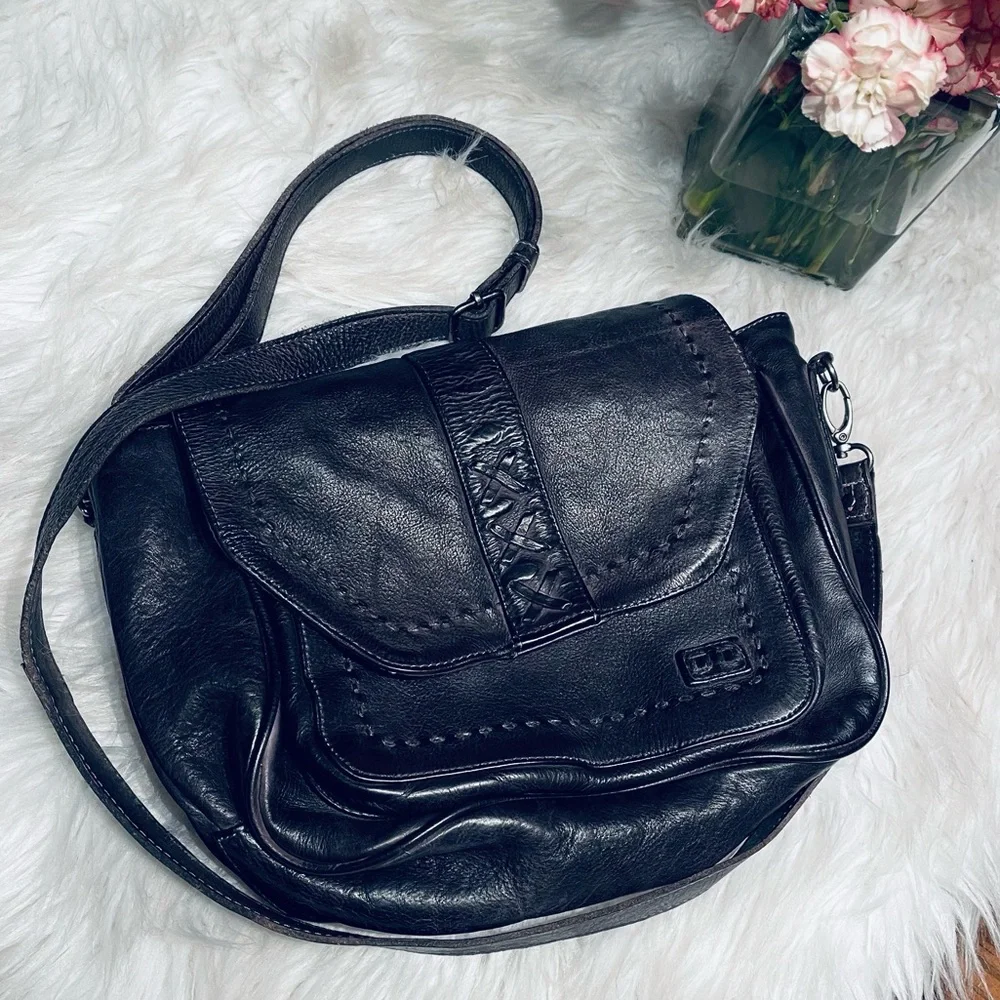 Bed Stu black leather
